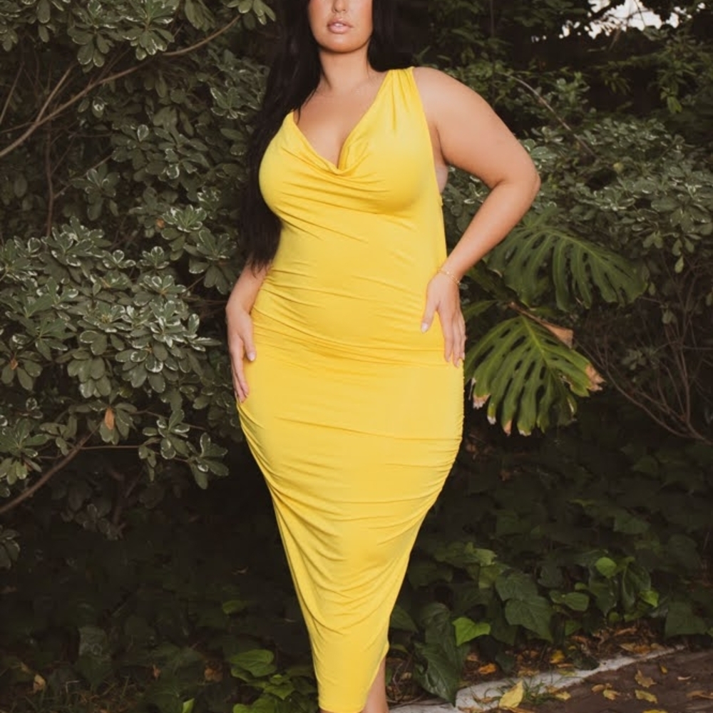 NEW NWOT CurvySense Plus Size Chic Yellow Raven Cowl Neck Midi Dress Sz 3XL